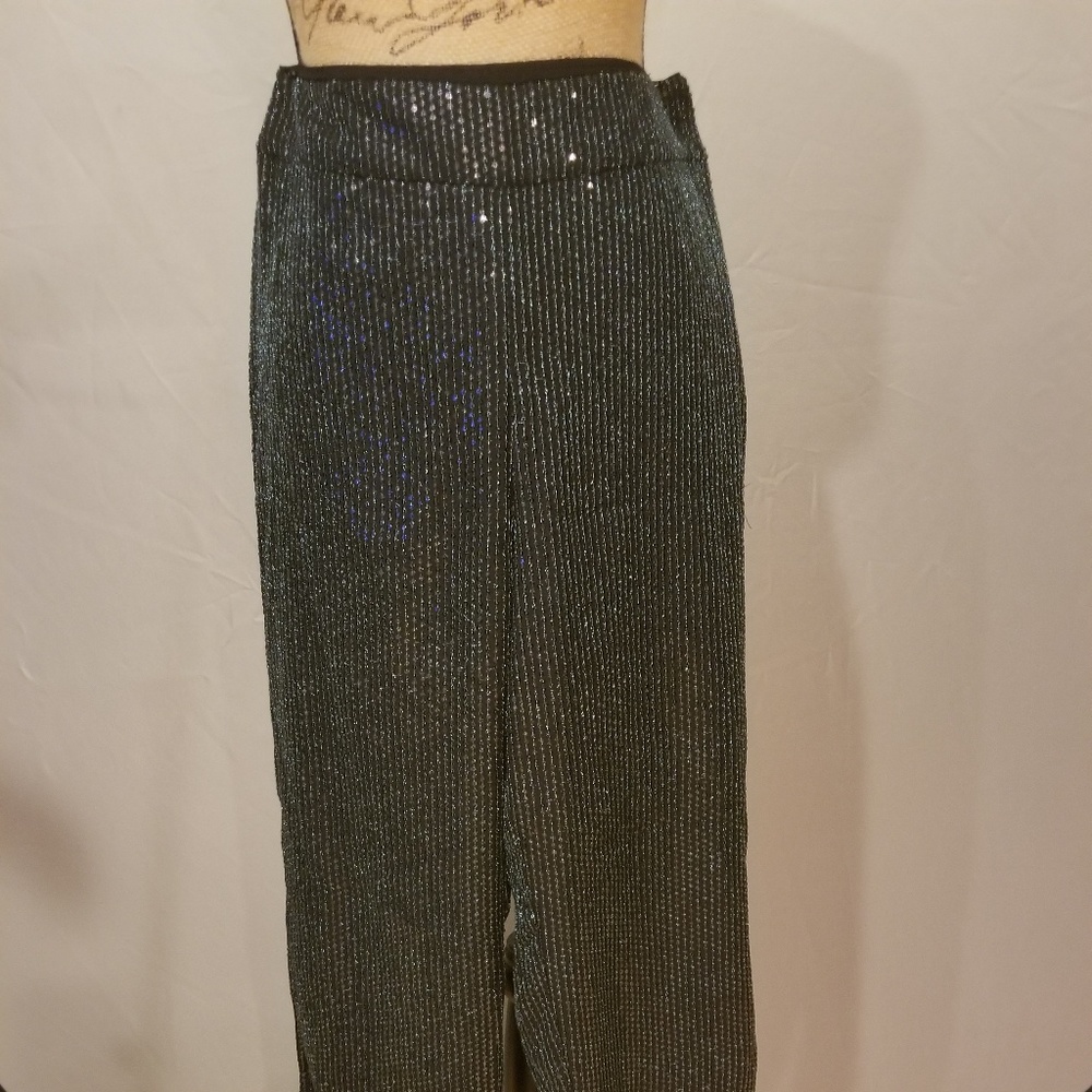 NWT H&M Green and Black Sequin  Pant